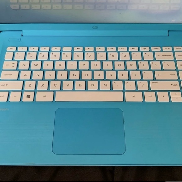 BLUE HP LAPTOP